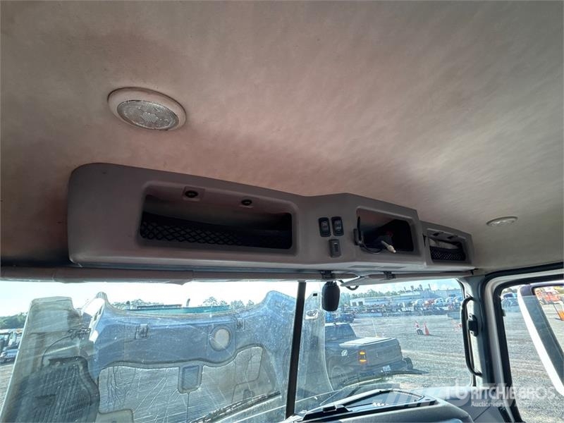 Mack Anthem AN64T 6x4 T/A Day Cab Truck Tractor Motrici e Trattori Stradali