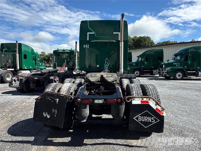 Mack Anthem AN64T 6x4 T/A Sleeper Truck Tractor وحدات الجر
