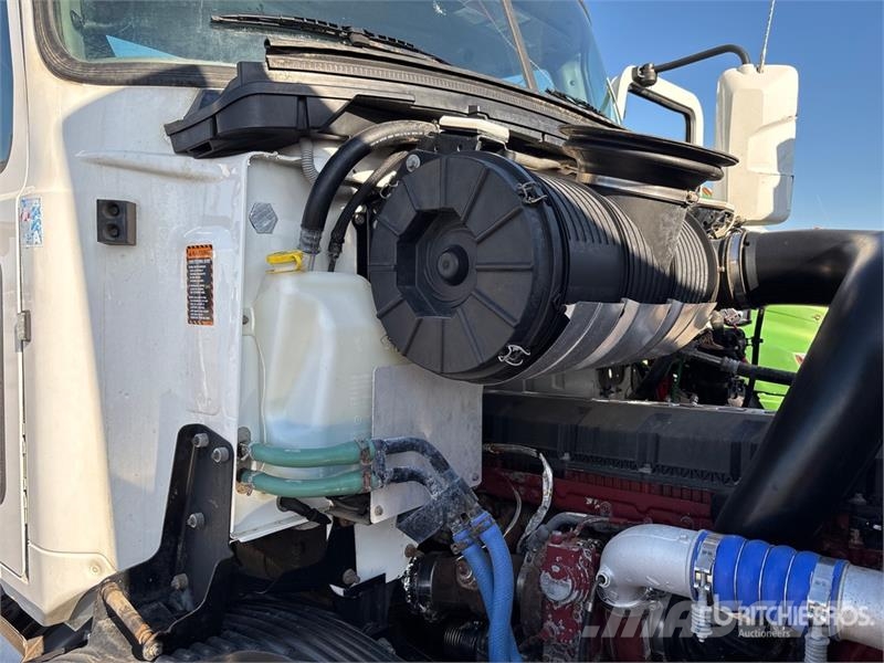 Mack Anthem AN64T 6x4 T/A Day Cab Truck Tractor Motrici e Trattori Stradali