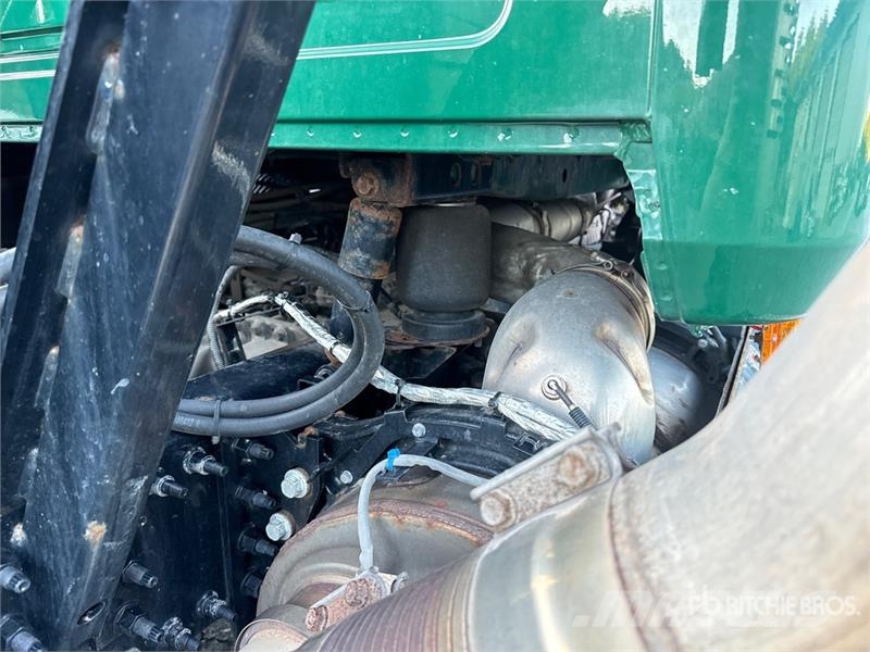Mack Anthem AN64T 6x4 T/A Day Cab Truck Tractor وحدات الجر