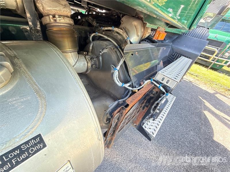 Mack Anthem AN64T 6x4 T/A Sleeper Truck Tractor Седельные тягачи