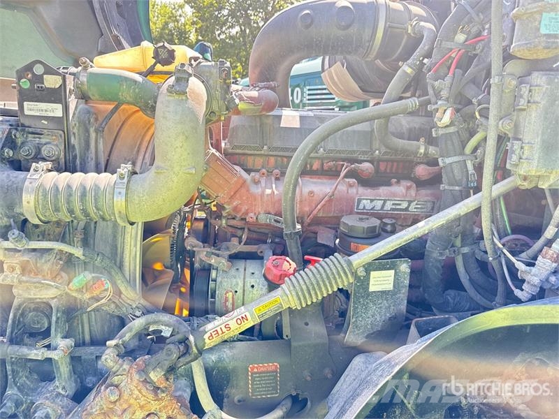 Mack Anthem AN64T 6x4 T/A Sleeper Truck Tractor Седельные тягачи