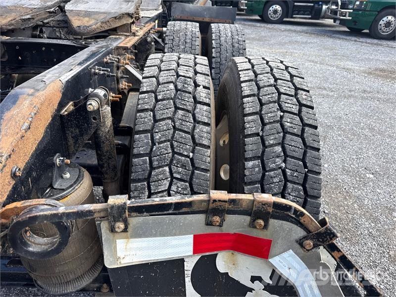 Mack Anthem AN64T 6x4 T/A Day Cab Truck Tractor Tracteur routier