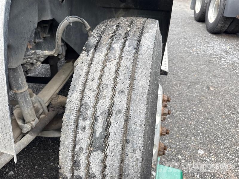 Mack Anthem AN64T 6x4 T/A Sleeper Truck Tractor وحدات الجر
