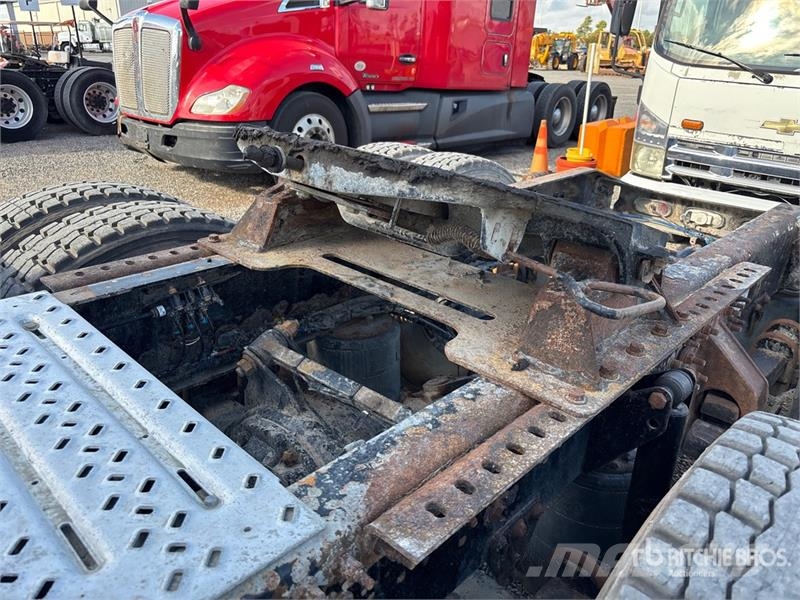Mack Anthem AN64T 6x4 T/A Day Cab Truck Tractor Motrici e Trattori Stradali