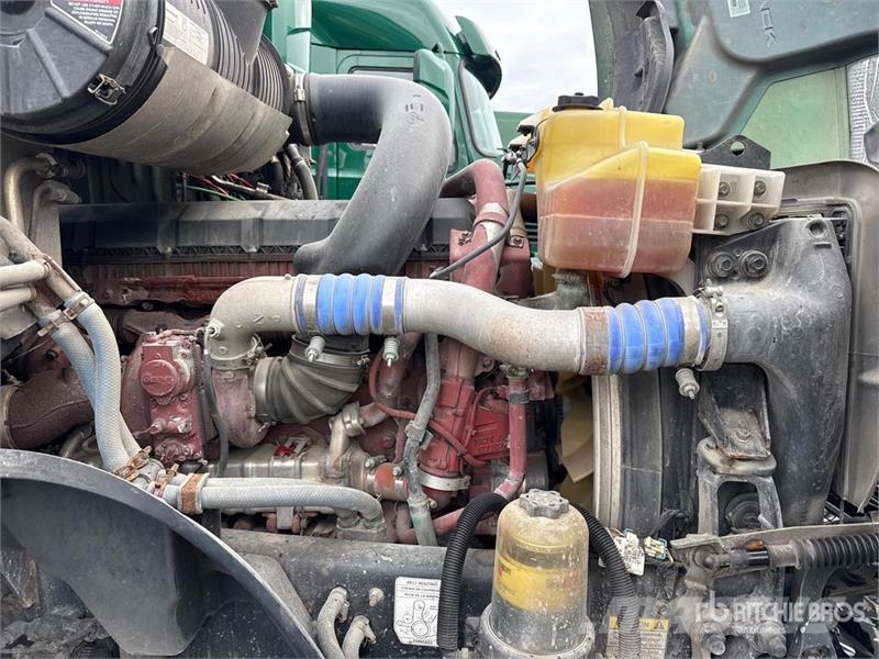 Mack Anthem AN64T 6x4 T/A Sleeper Truck Tractor وحدات الجر