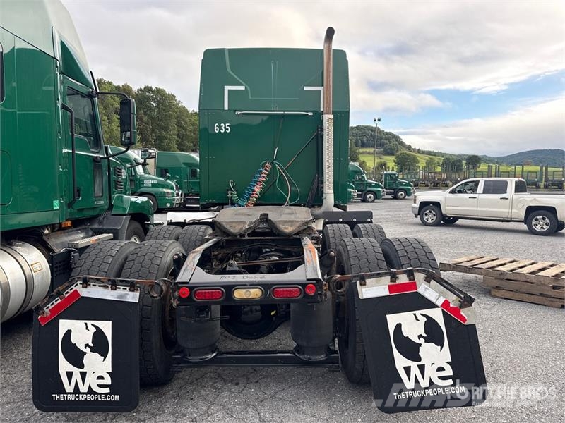 Mack Anthem AN64T 6x4 T/A Sleeper Truck Tractor Ťahače