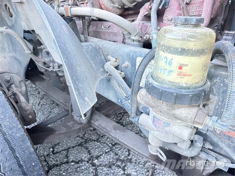 Mack Anthem AN64T 6x4 T/A Day Cab Truck Tractor وحدات الجر