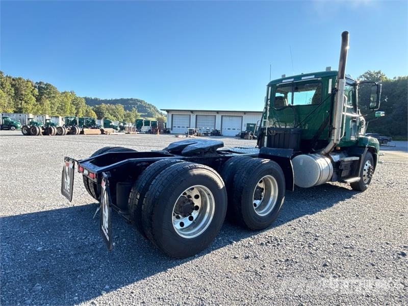 Mack Anthem AN64T 6x4 T/A Day Cab Truck Tractor Truck Tractor Units