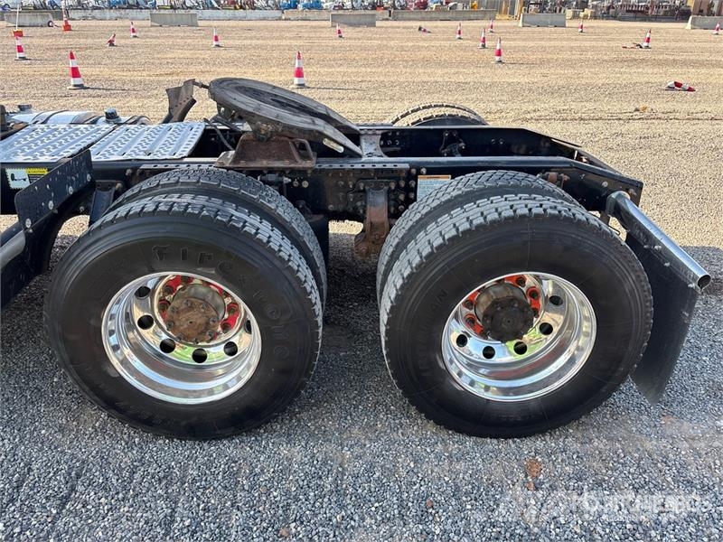 Mack Anthem AN64T 6x4 T/A Day Cab Truck Tractor Motrici e Trattori Stradali