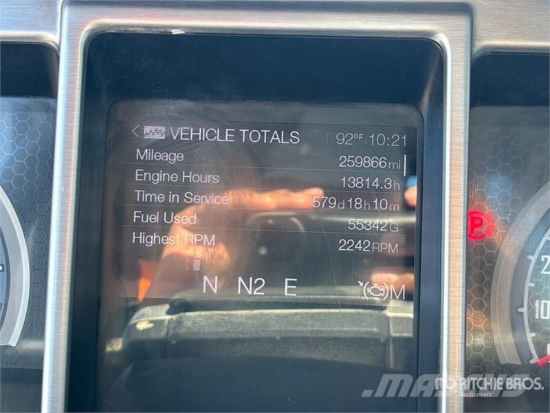 Mack Anthem AN64T 6x4 T/A Day Cab Truck Tractor Motrici e Trattori Stradali