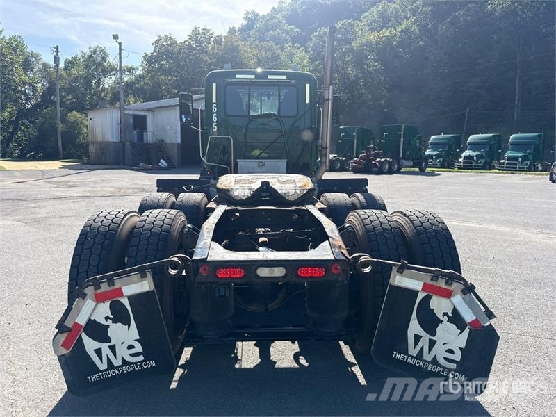Mack Anthem AN64T 6x4 T/A Day Cab Truck Tractor Tracteur routier
