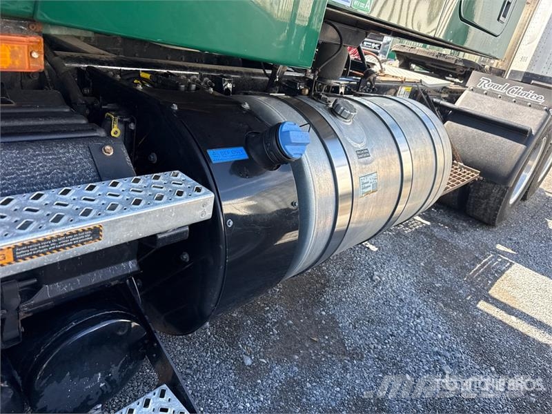 Mack Anthem AN64T 6x4 T/A Sleeper Truck Tractor وحدات الجر
