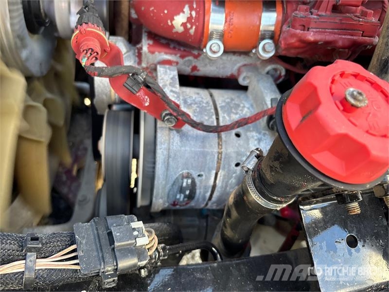 Mack Anthem AN64T 6x4 T/A Day Cab Truck Tractor Motrici e Trattori Stradali
