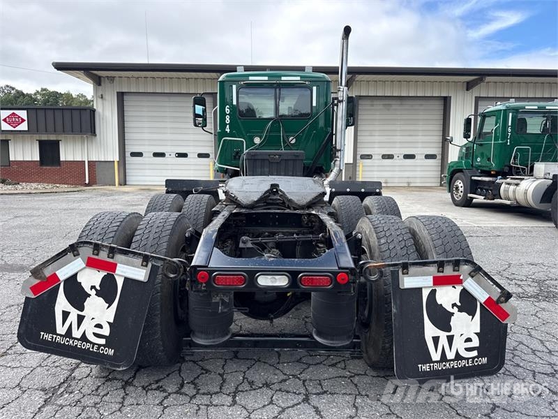 Mack Anthem AN64T 6x4 T/A Day Cab Truck Tractor Sattelzugmaschinen