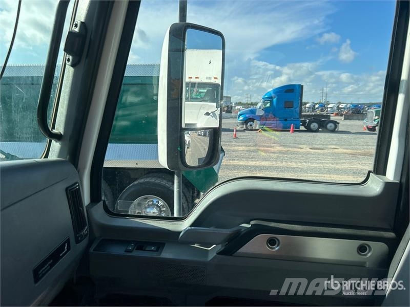 Mack Anthem AN64T 6x4 T/A Day Cab Truck Tractor Motrici e Trattori Stradali