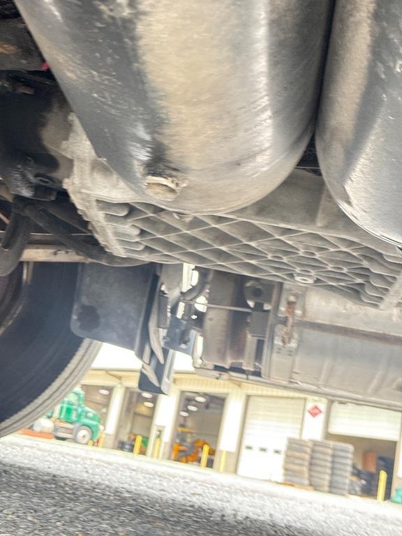 Mack Anthem AN64T 6x4 T/A Sleeper Truck Tractor Ťahače