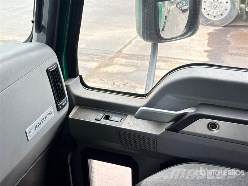 Mack Anthem AN64T 6x4 T/A Sleeper Truck Tractor Tractor Units