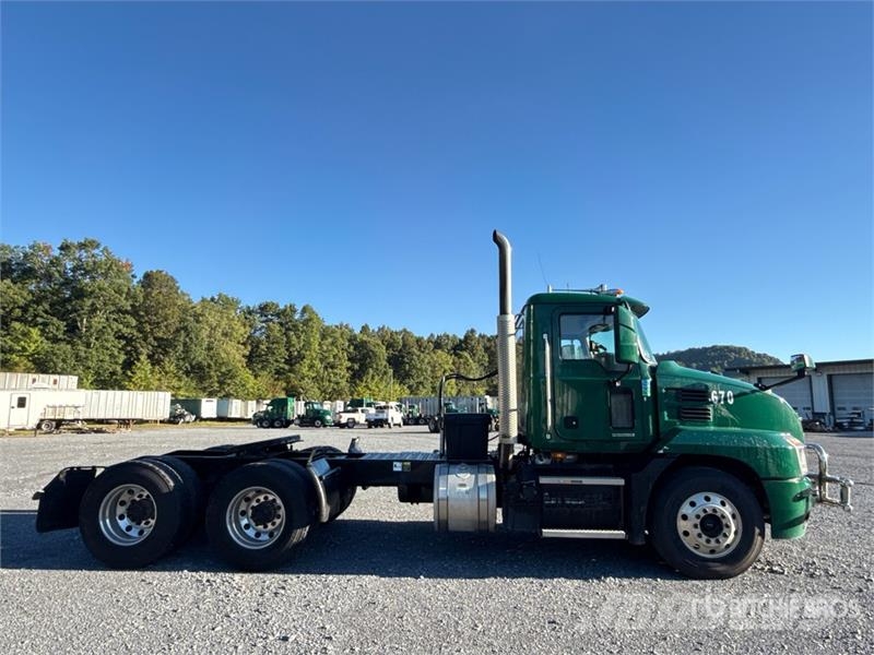 Mack Anthem AN64T 6x4 T/A Day Cab Truck Tractor Truck Tractor Units