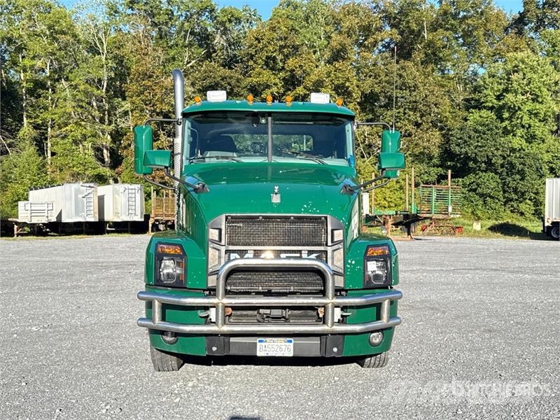 Mack Anthem AN64T 6x4 T/A Day Cab Truck Tractor Truck Tractor Units