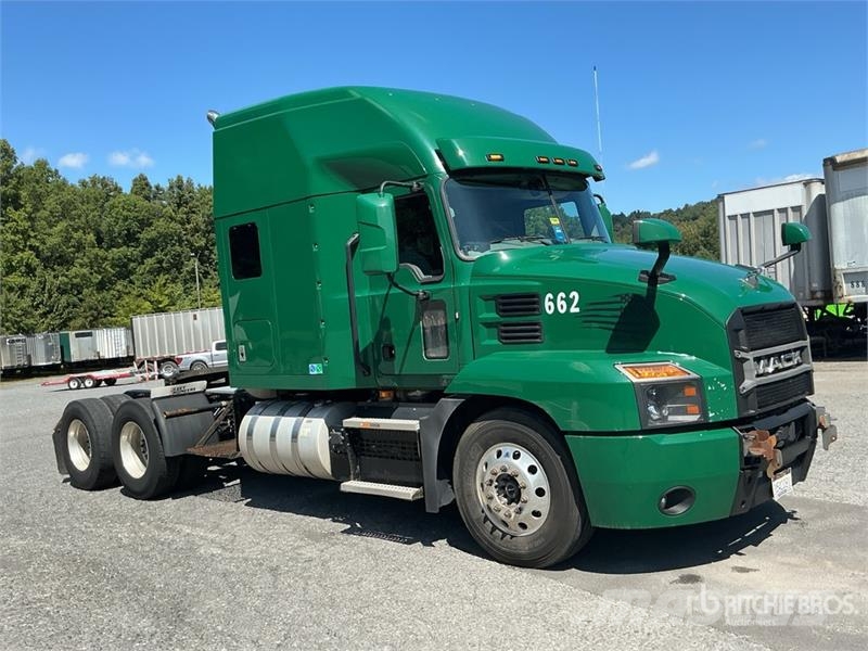 Mack Anthem AN64T T/A Sleeper Truck Tractor Седельные тягачи
