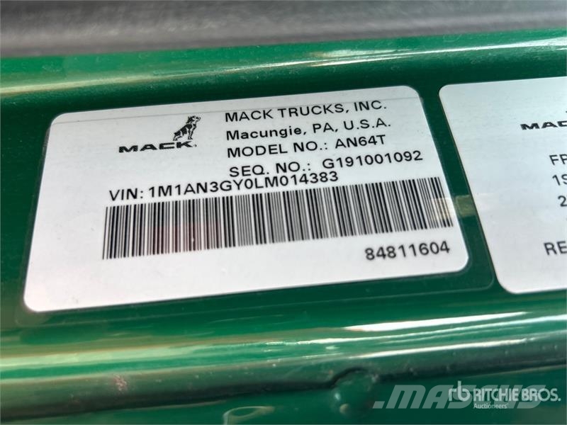 Mack Anthem AN64T T/A Sleeper Truck Tractor Tracteur routier