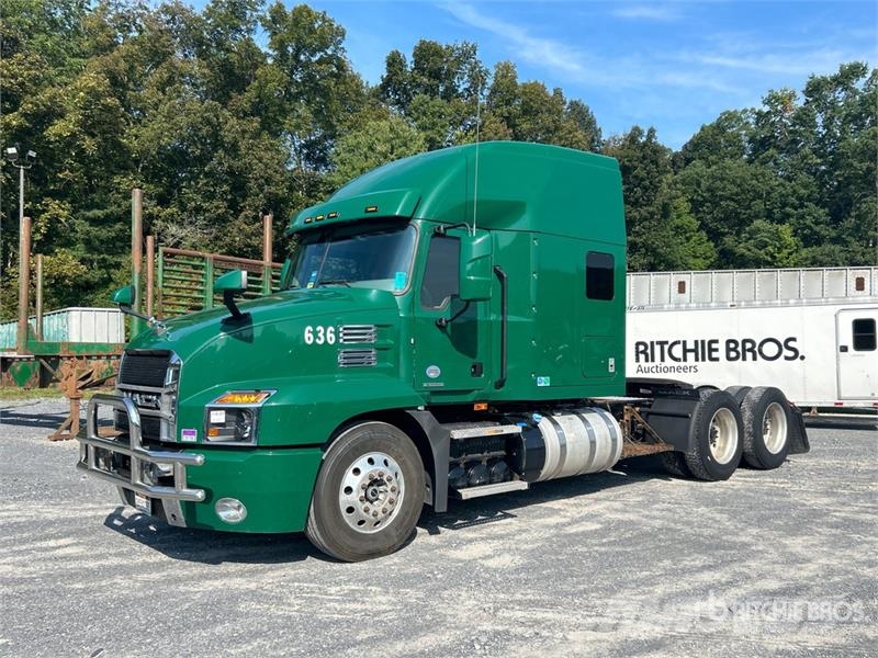 Mack Anthem AN64T T/A Sleeper Truck Tractor Tracteur routier