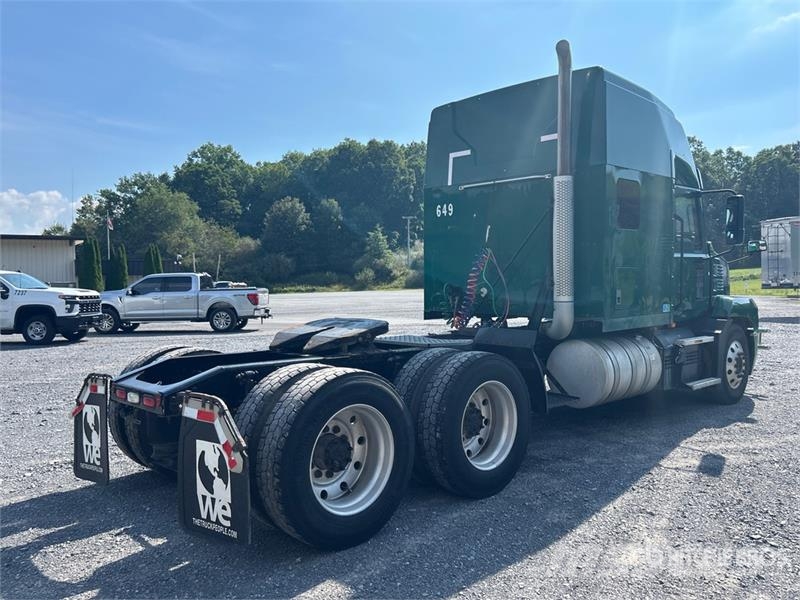 Mack Anthem AN64T T/A Sleeper Truck Tractor Tracteur routier