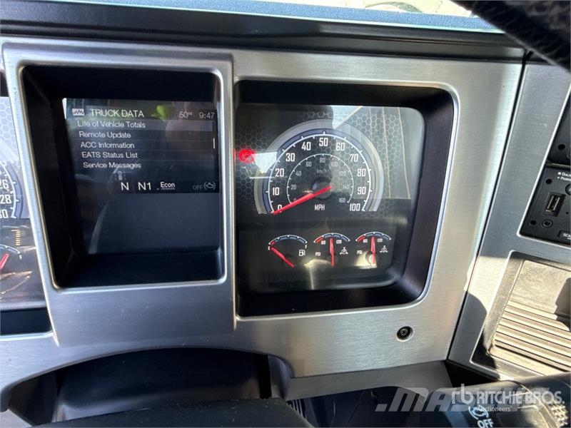 Mack Anthem AN64T T/A Day Cab Truck Tractor Влекачи