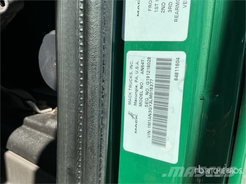 Mack Anthem AN64T T/A Sleeper Truck Tractor Седельные тягачи