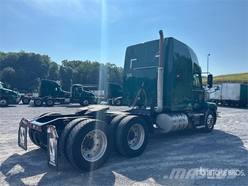 Mack Anthem AN64T T/A Sleeper Truck Tractor Tracteur routier