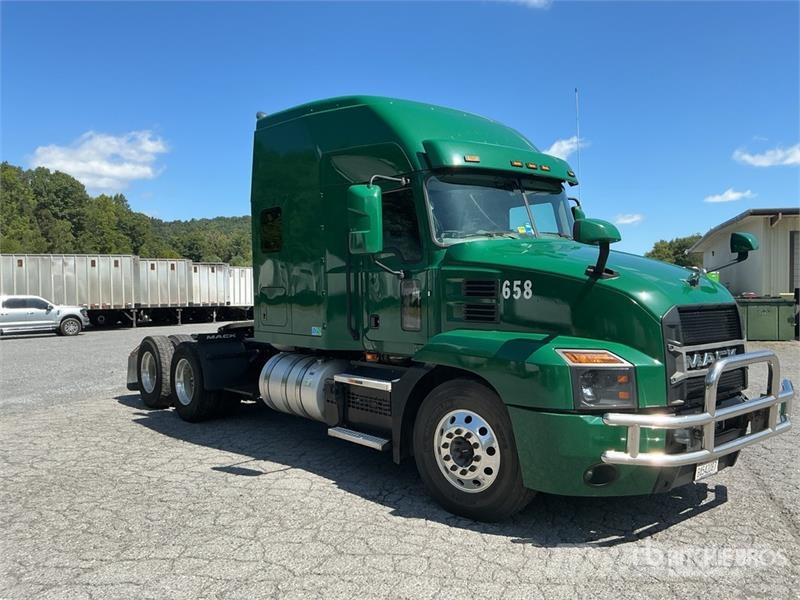 Mack Anthem AN64T T/A Sleeper Truck Tractor Седельные тягачи