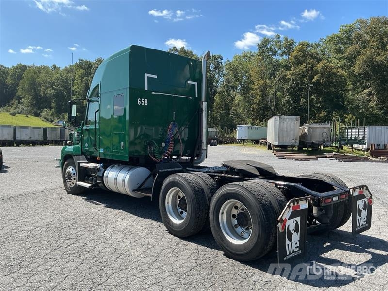 Mack Anthem AN64T T/A Sleeper Truck Tractor Седельные тягачи