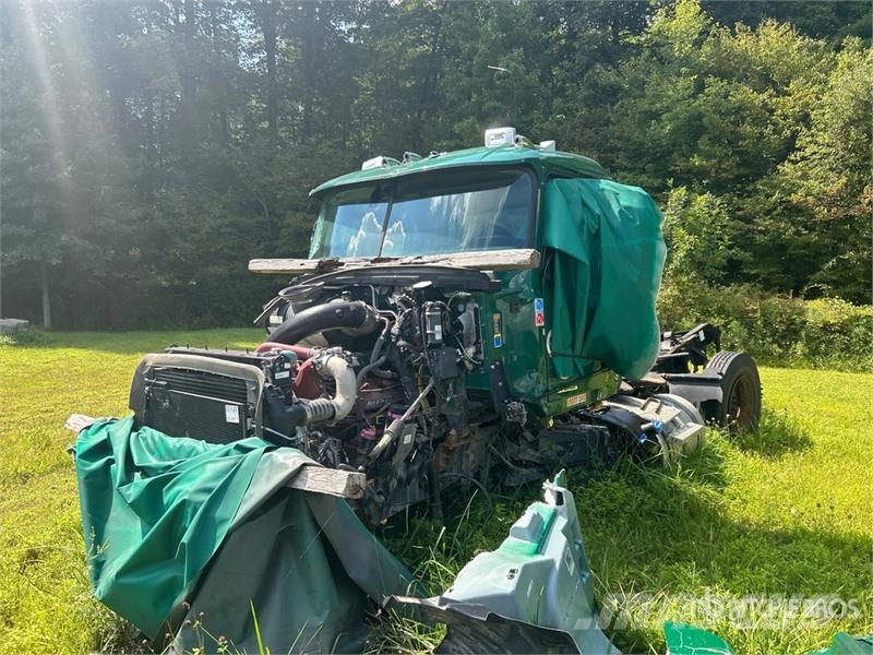 Mack Anthem T/A Day Cab Truck Tractor (Inoperable) Naudoti vilkikai