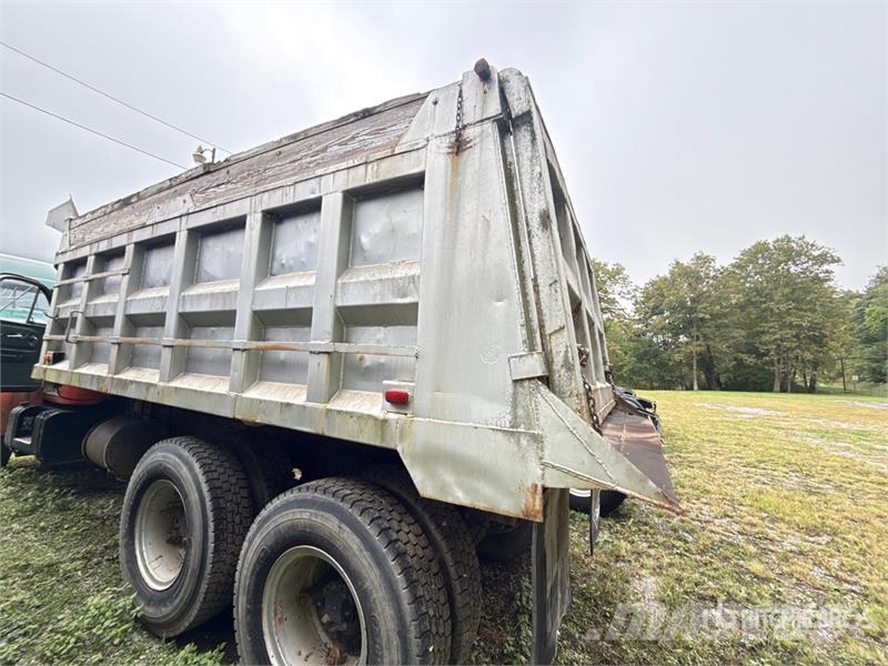 Mack B53 6x4 T/A Dump Truck 自卸式货车