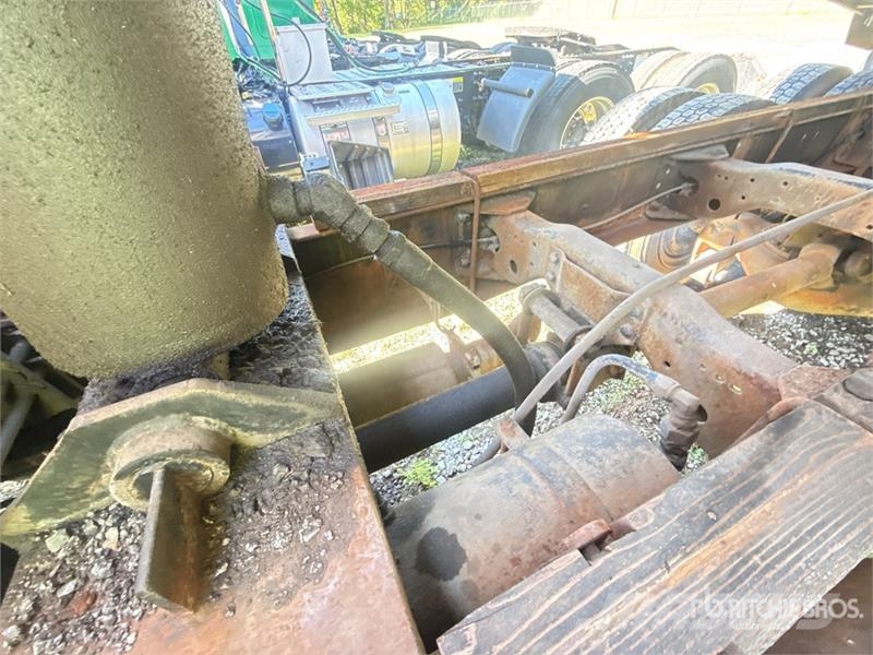 Mack B53 6x4 T/A Dump Truck 自卸式货车