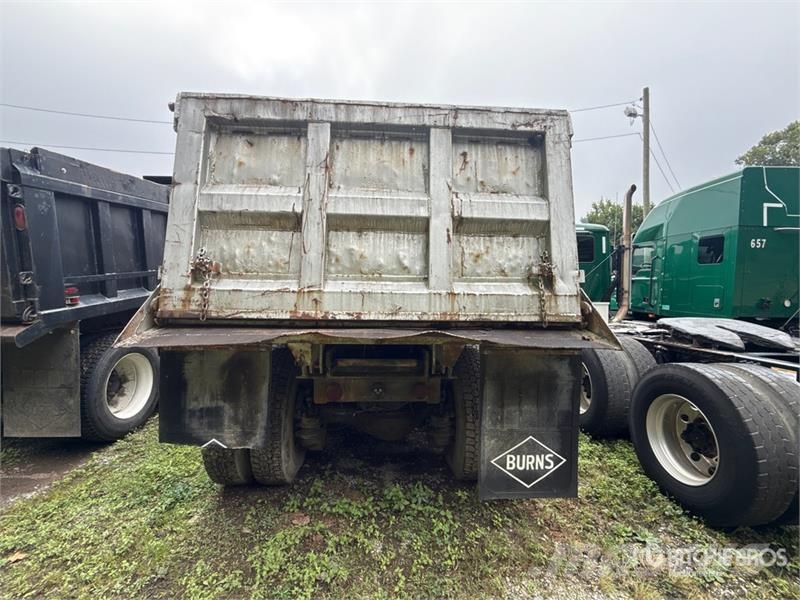 Mack B53 6x4 T/A Dump Truck 自卸式货车