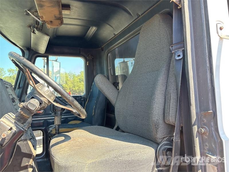 Mack CH613 Kiperi kamioni