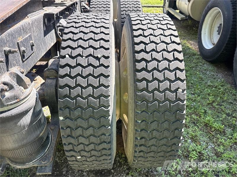 Mack CH613 Nyergesvontatók