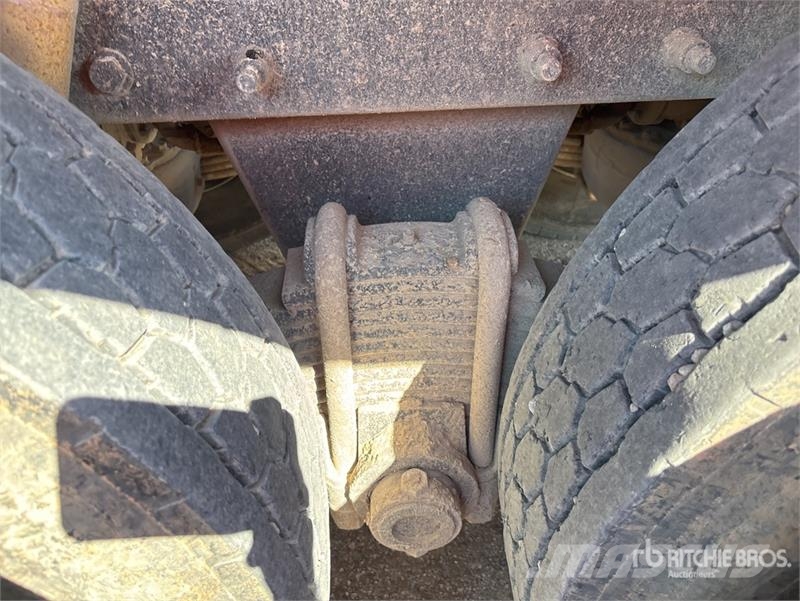 Mack CH613 Kiperi kamioni