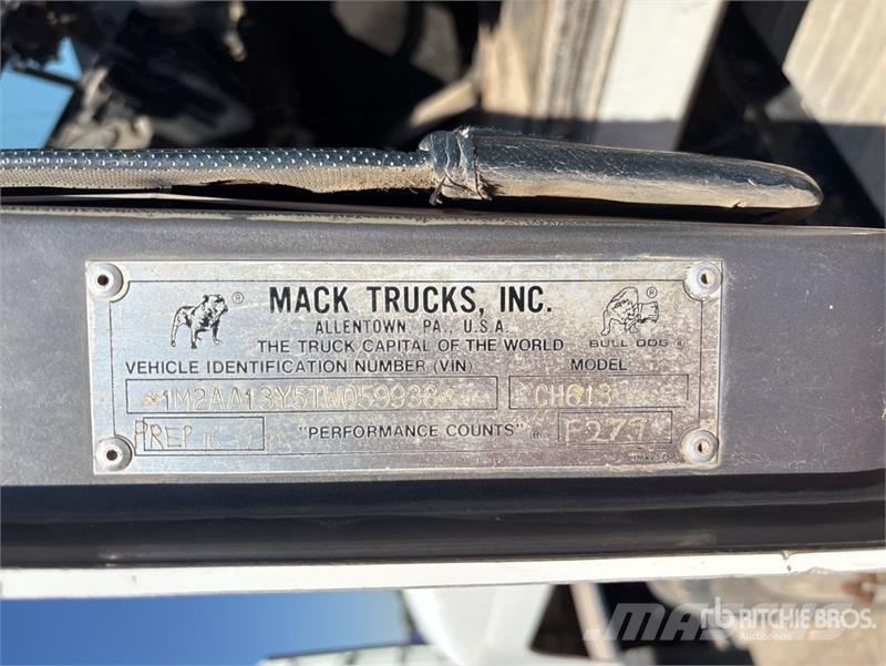 Mack CH613 Kiperi kamioni