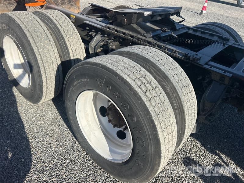 Mack CH613 Naudoti vilkikai