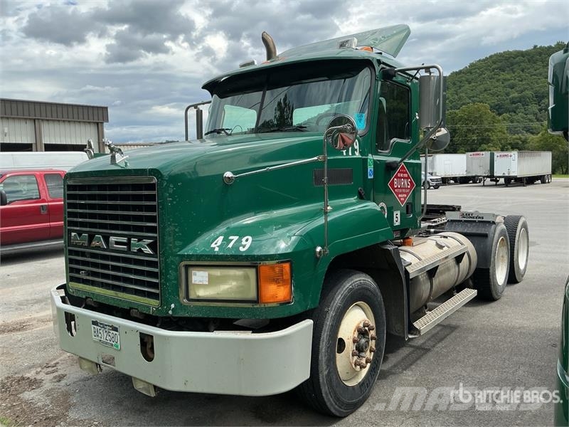 Mack CH613 Dragbilar