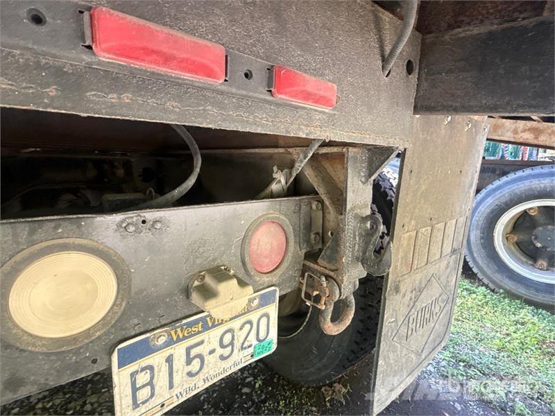 Mack CH613 ダンプ