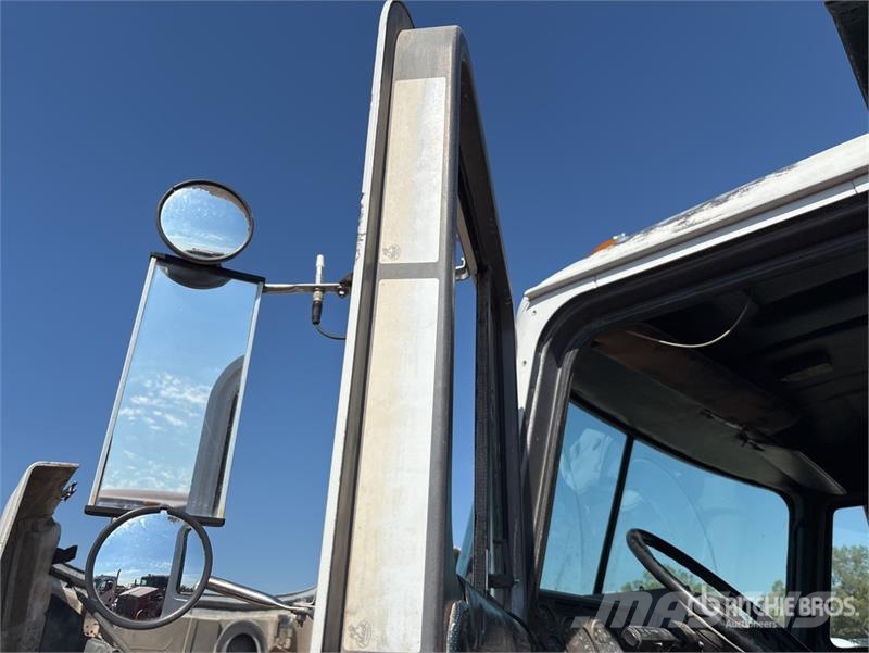 Mack CH613 Kiperi kamioni