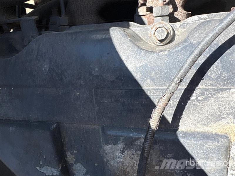 Mack CH613 Saug- und Druckwagen