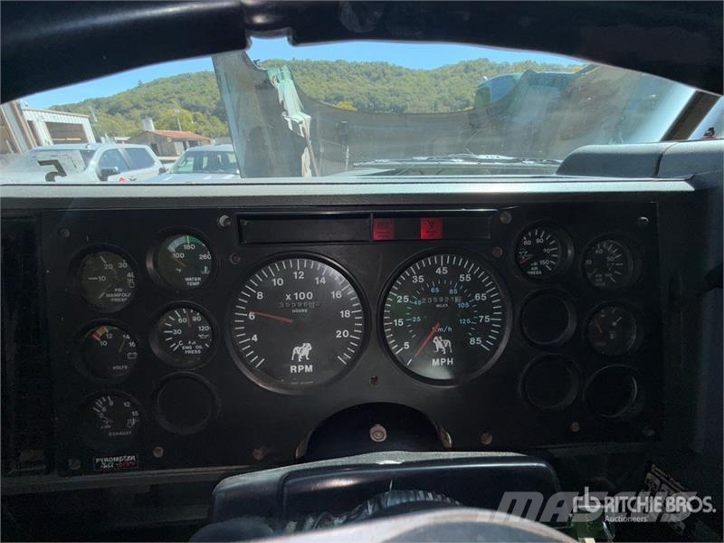 Mack CH613 Nyergesvontatók