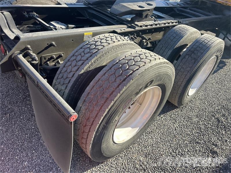 Mack CH613 Naudoti vilkikai