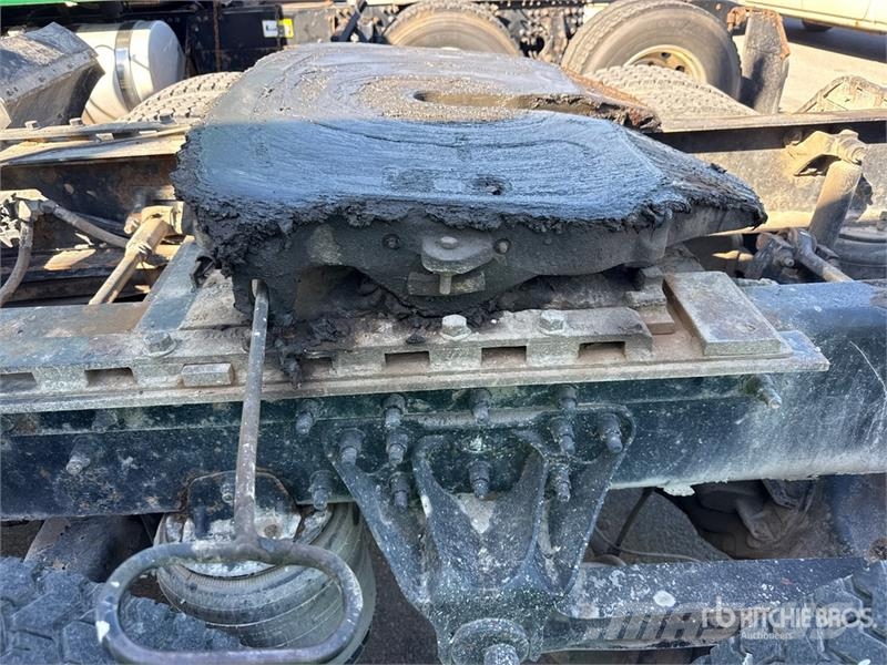Mack CH613 وحدات الجر