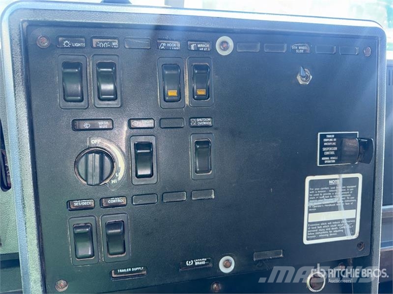 Mack CH613 Nyergesvontatók